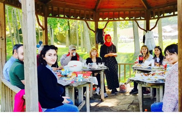 KİŞİSEL GELİŞİM: Öğretmenlerimizle birlikte Tekkeköy Mağaralarını piknik alanında pikniğimizi yaptık. MESLEKİ GELİŞİM:Tekkeköy İmam Hatip Ortaokulu Bilim Şenliği etkinliğine katıldık.